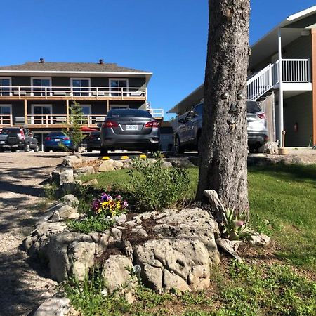 Escarpment Heights Motel Tobermory Εξωτερικό φωτογραφία