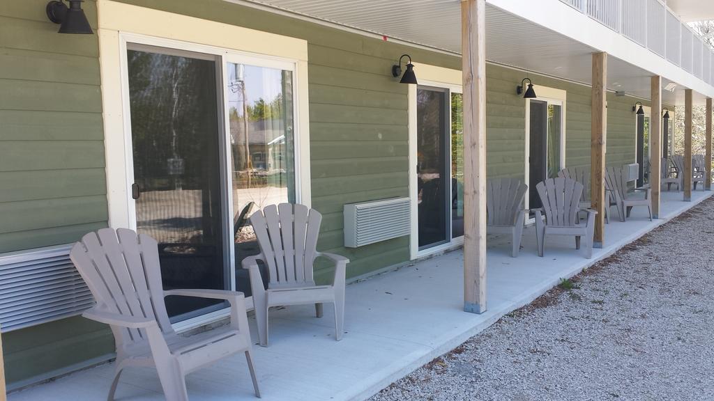 Escarpment Heights Motel Tobermory Εξωτερικό φωτογραφία